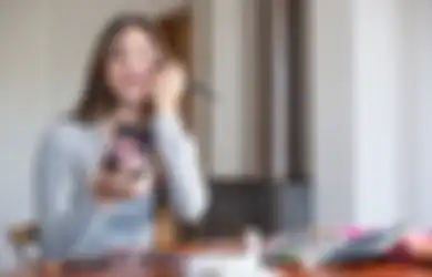 Bukan Sekadar Riasan, Ternyata Ini Arti Tren 'Aku Punya Blush On' yang Lagi Viral di TikTok