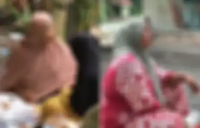 5 Tanggal Lahir yang Ternyata Suka Bergosip, Kepo Banget Orangnya!