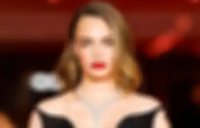 Rumah Mewah Cara Delevingne Kebakaran, Semua Selamat Termasuk 2 Kucingnya
