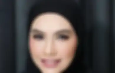 Kartika Putri Cuek Disindir Usai Pamer Tas Mewah: Mereka Nggak Tahu Kehidupan Asli Aku