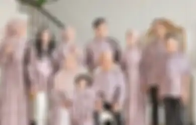 5 Rekomendasi Baju Lebaran 2024 Warna Mauve yang Enggak Pasaran