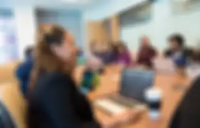 8 Weton Guru dalam Hitungan Hastawara Padewan yang Rezekinya Lancar