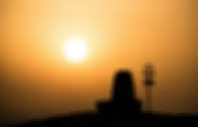 Teori yang Menempatkan Peran Aktif Pemuka Agama Hindu India dalam Penyebaran Hindu-Buddha di Indonesia