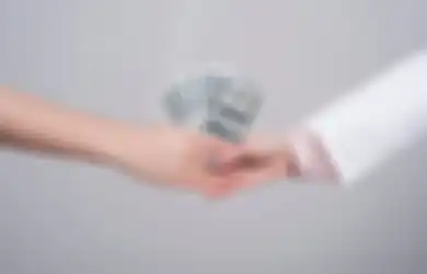 Bagaimana Jika Tidak Mengeluarkan Zakat Fitrah Padahal Dia Mampu?