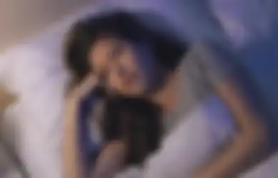 Cara Mengatasi 7 Pikiran Khawatir yang Sering Muncul Sebelum Tidur