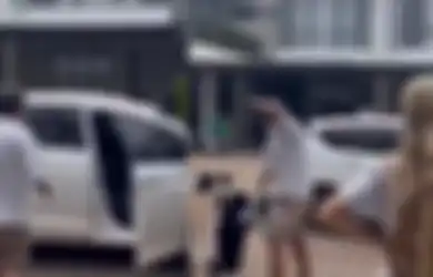Viral, Pria Bermobil Kepergok Curi Bra di Perumahan Elite, Ternyata Milik Tetangganya Sendiri, Korban Geram