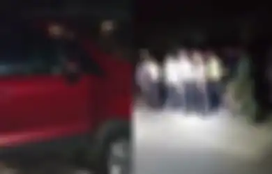 Mayat Pria dengan Leher Tergorok Ditemukan Dalam Mobil Ford Merah di Kuningan, Kades Ungkap Identitas Korban: Warga Bandung