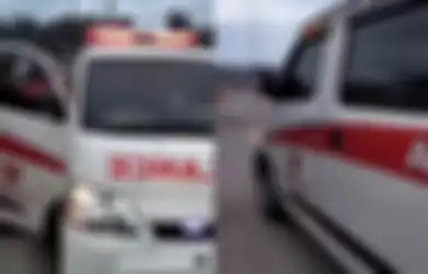Pemudik Sewa Mobil Ambulans Demi Pulang ke Kampung Halaman, Melaju Ugal-ugalan Berujung Distop Polisi