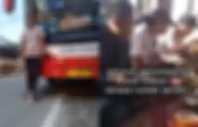 Viral Sopir Bawa 30 Pemudik Makan di Rumah Mertua, Sosoknya Terungkap, Penumpang Berterima Kasih