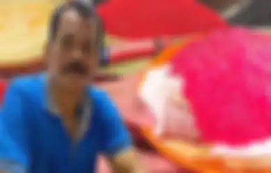 Laris Manis Jualan Es Oyen Sehari Tembus Rp 8,5 Juta, Begini Kisah Gunawan si Penjual yang Viral di TikTok