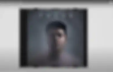Ada Versi Bahasa Arabnya, Ini Dia Lirik Lagu Manusia Kuat Milik Tulus yang Viral di TikTok