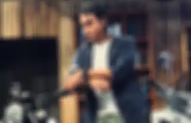 Punya Paras Tampan tapi Jarang Tersorot, Anak Sulung Charly Van Houten Disebut Mirip Oppa Korea, Ini Deretan Potretnya