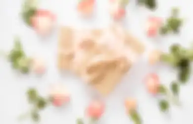 16 Rekomendasi Hadiah untuk Besti yang Butuh Healing, Salah Satunya Lilin Aromaterapi