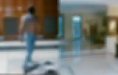 Viral Aksi Maling Bingung Cari Jalan Keluar Setelah Satroni Rumah Mewah, Mondar-mandir bak Orang Ilang, Aksi Terekam CCTV
