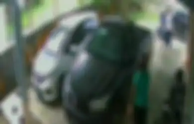 Aksi Istri Bos Minyak di Belitung Pukul Siswi SMP Terekam CCTV,  Korban Ternyata Anak Anggota DPRD, Kasusnya Kini Dibawa ke Polisi