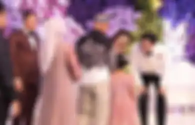 Pertemuan Sule dengan Anak Mendiang Lina Jubaedah Jadi Sorotan, Bintang Terlihat Akrab dengan Kakak-kakak Sambungnya
