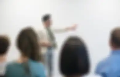 8 Ide Hadiah Peralatan Kantor untuk Teman yang Baru Saja Lolos Jadi Dosen