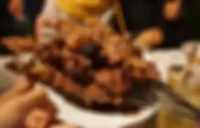 Ingin Mencicipi Sate Klathak? Yuk, Mampir ke Sate Klatak Pak Jede di Jakarta!