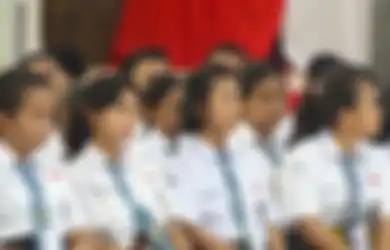 Sejarah Seragam Sekolah Di Indonesia, Tiap Warna Ternyata Punya Makna