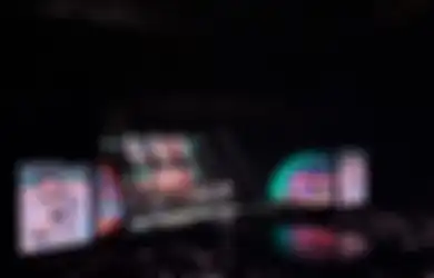 Suho Ajak Fans Nostalgia Lagu EXO dalam Konser Solonya di Jakarta