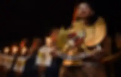 Fungsi Pancasila dalam Hubungannya dengan Pengaruh Budaya Asing dan Kemajuan Iptek