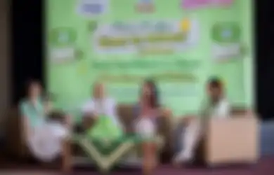 Ajarkan Kiat Menstruasi Anti Risih untuk Siswi SMP, Intip Keseruan Hers Protex Goes to School Surabaya!