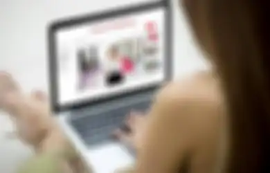 Tips Mengatur Keuangan Biar Belanja Fashion Enggak Menguras Kantong, Catat!