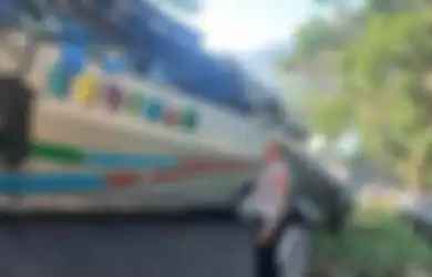 Atap Bus PO Budiman Terkelupas Dari Depan Sampai Belakang, Tragedi Bareng Motor di Nagreg