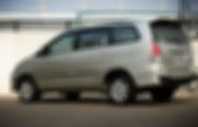 Pas Buat Kebutuhan Keluarga, Segini Kisaran Harga Toyota Kijang Innova Bensin 2009-2011