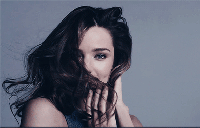 7 Rahasia Rambut Tetap Bagus Walau Enggak Sempat Keramas