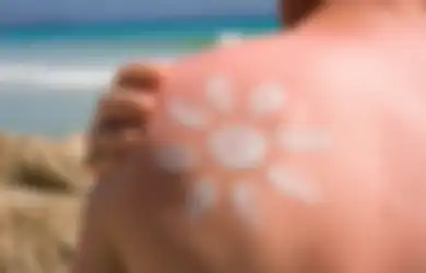 Tanpa Sadar Kadang Kita Melakukan 10 Kesalahan Ketika Memakai Sunblock Ini
