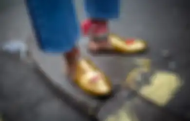 Berbagai Jenis Sandal Untuk Inspirasi Gaya Keren Kamu. Wajib Punya, Nih!