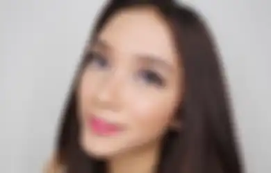 Tips 5 Menit Makeup ala Stefany Talita Lisa