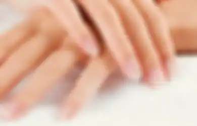 Ini Dia, 4 Kebiasaan yang Membuat Kuku Menjadi Rusak