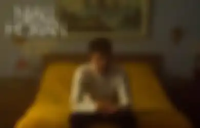 10 Ini Lagu Barat Galau yang Cocok Didengarkan Saat Hujan, Bikin Baper