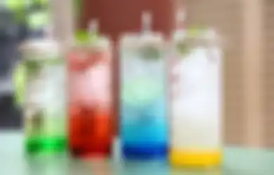 Lebih Sehat, Ini 5 Minuman Pengganti Soda yang Sama Nyegerinnya!
