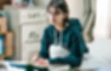Jika Merasakan 5 Tanda Ini, Itu Artinya Kita Perlu Mengganti Kacamata