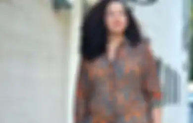 4 Tips Memilih Model Tas Untuk Cewek Bertubuh Gemuk, Perhatikan