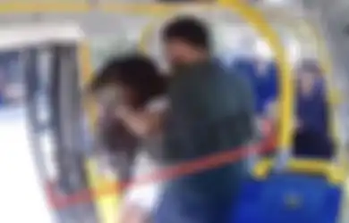 Gemas Lihat Perempuan Pakai Rok Mini di Dalam Bus, Seorang Pria Nekat Lakukan Hal Mengerikan Ini hingga Nasibnya Berakhir di Penjara