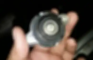 Wajib Tahu, Inilah Ciri-ciri Tutup Radiator Mobil Bekas Yang Rusak