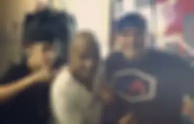 Justin Bieber 'VS' Mike Tyson