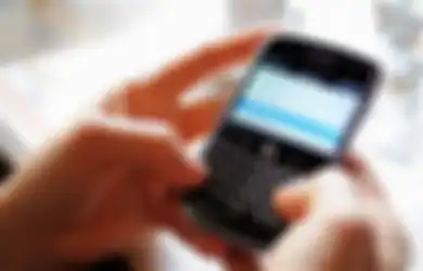 FOMO Phobia, Ngecek 5 Menit Sekali!