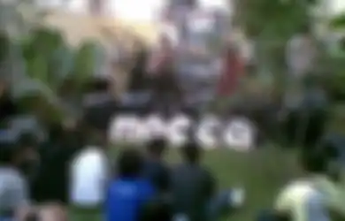 Mocca : Sebuah Mini Konser di Halaman Belakang Rumah