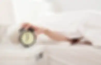 20 Lagu Ini Bisa Bikin Lo Bangun Pagi. Cocok Jadiin Alarm Lo!
