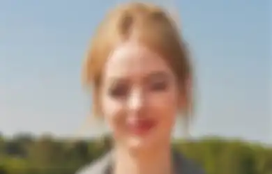 Ini Nih Model Rambut Emma Stone Dari Masa Ke Masa. Favorit kalian Yang Mana Bro?