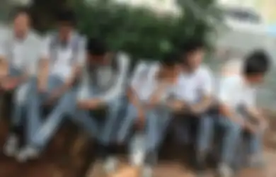 5 Tipe Pelajar SMA Dilihat Dari Yang Dilakukan Kalau Terlambat Masuk Sekolah. Semoga Kamu Termasuk Yang Nomor 3. 