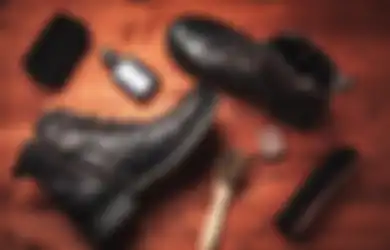 Pakai Bumbu Penyedap Ini, Sepatu Kamu Jadi Kinclong Kembali!