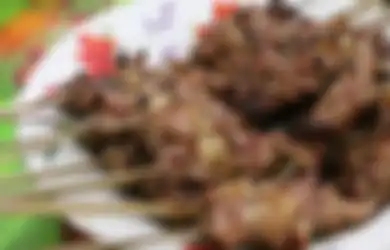 Idap Hipertensi? Batasi Makan Daging!