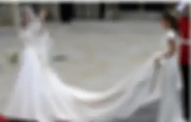 Inilah Alasan Kenapa Gaun Pengantin Perempuan Berwarna Putih