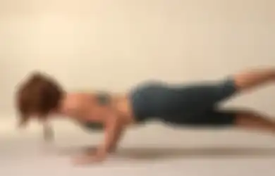 Salah Bertumpu Saat Yoga, Tangan Bisa Nyeri